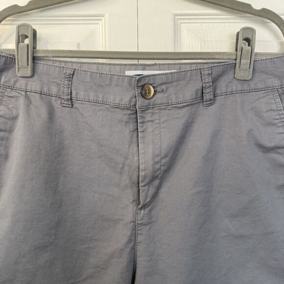 Old Navy Everyday Short Gray Chino Women’s Size 14 - Picture 2 of 6